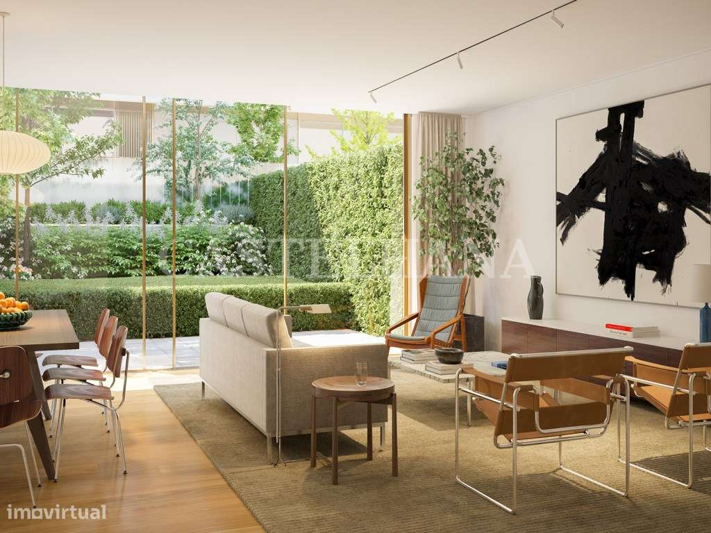 Apartamento T4 duplex com jardim em condomínio privado - Grande imagem: 2/17