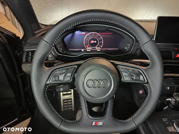 Audi S4 3.0 TFSI quattro tiptronic - 24