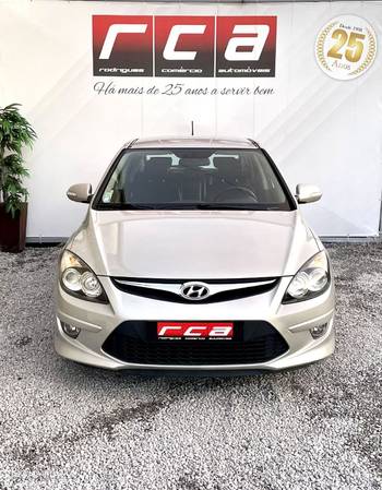 Hyundai i30 1.6 CRDi STyle CPF - 2