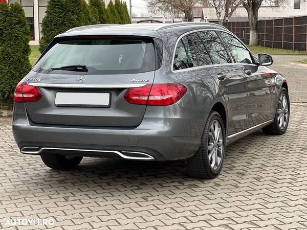 Mercedes-Benz C 220 d 4Matic T 7G-TRONIC Avantgarde - 7