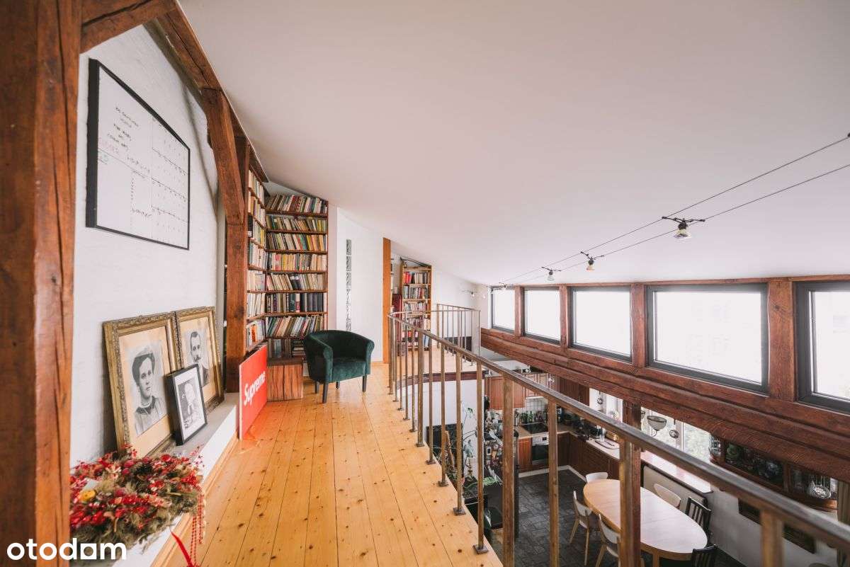 Dwupoziomowy Apartament na Starej Saskiej Kępie-16