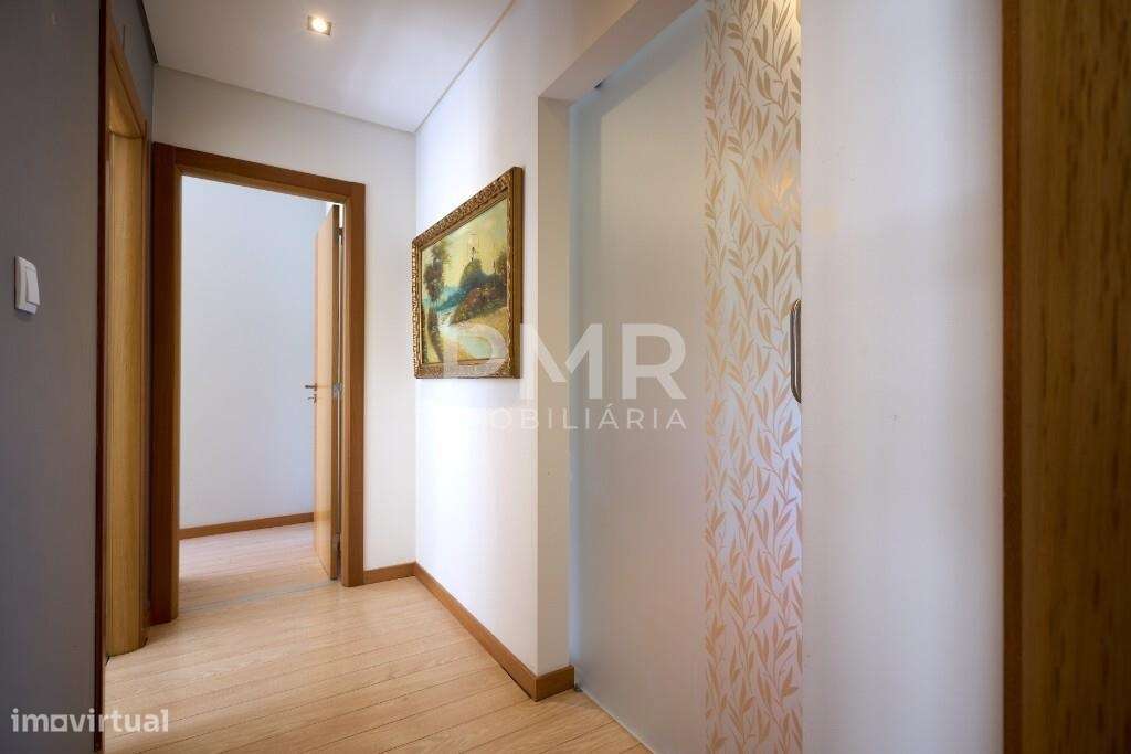 Apartamento T3 na Amora-13