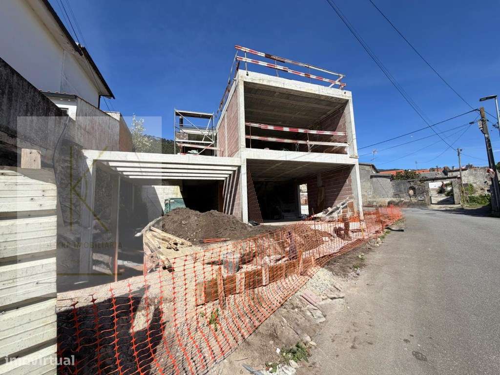 Moradias Exclusivas em Construção - Zona da Abelheira - Meadela/Via...-20