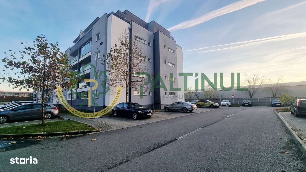 Apartament 3 camere de vânzare – etaj 3, mobilat, terasă cu priveliște-0
