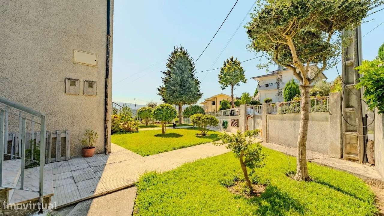 Apartamento T3 em Condominio Fechado em Semelhe Braga-16