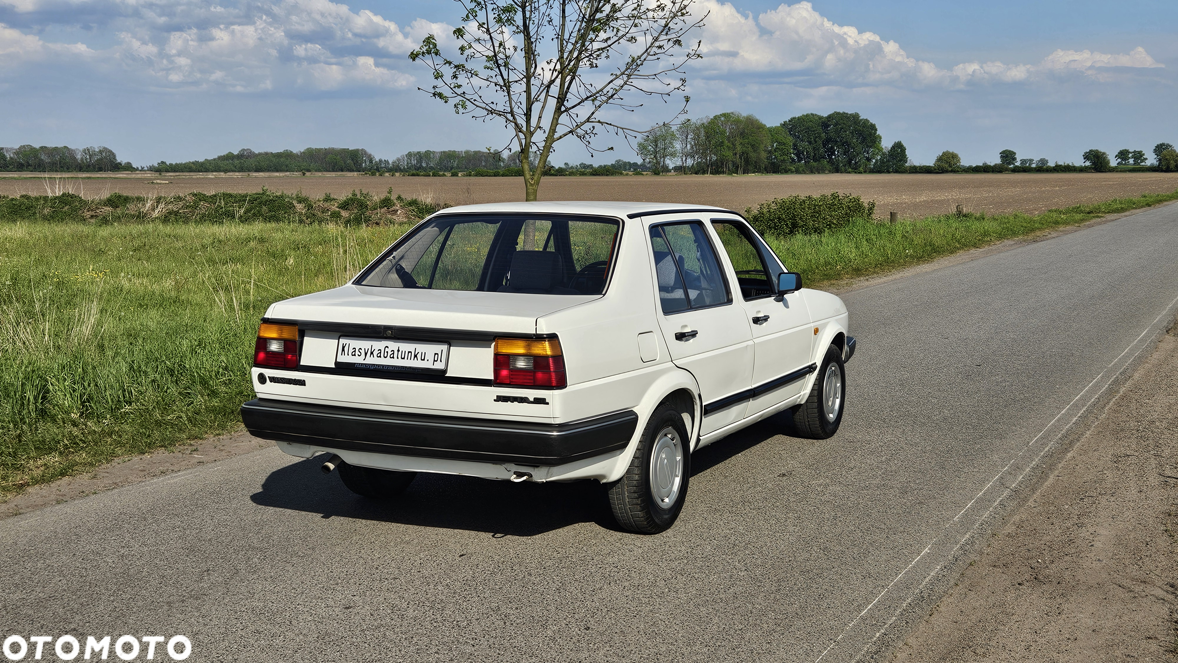 Volkswagen Jetta 1.3 GL - 10