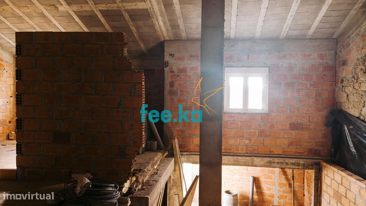 Moradia em Banda com Logradouro-14