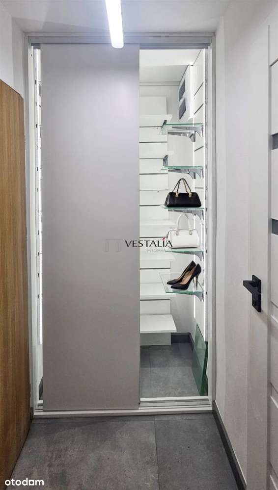 Jasna i funkcjonalna kawalerka po remoncie Olkusz-5