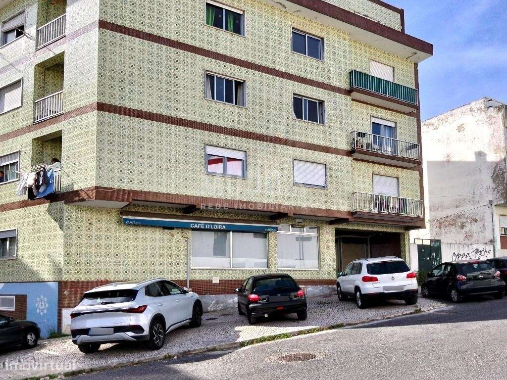 T2 Duplex no coração de Caldas da Rainha  Luz, espaço e autenticidade-22