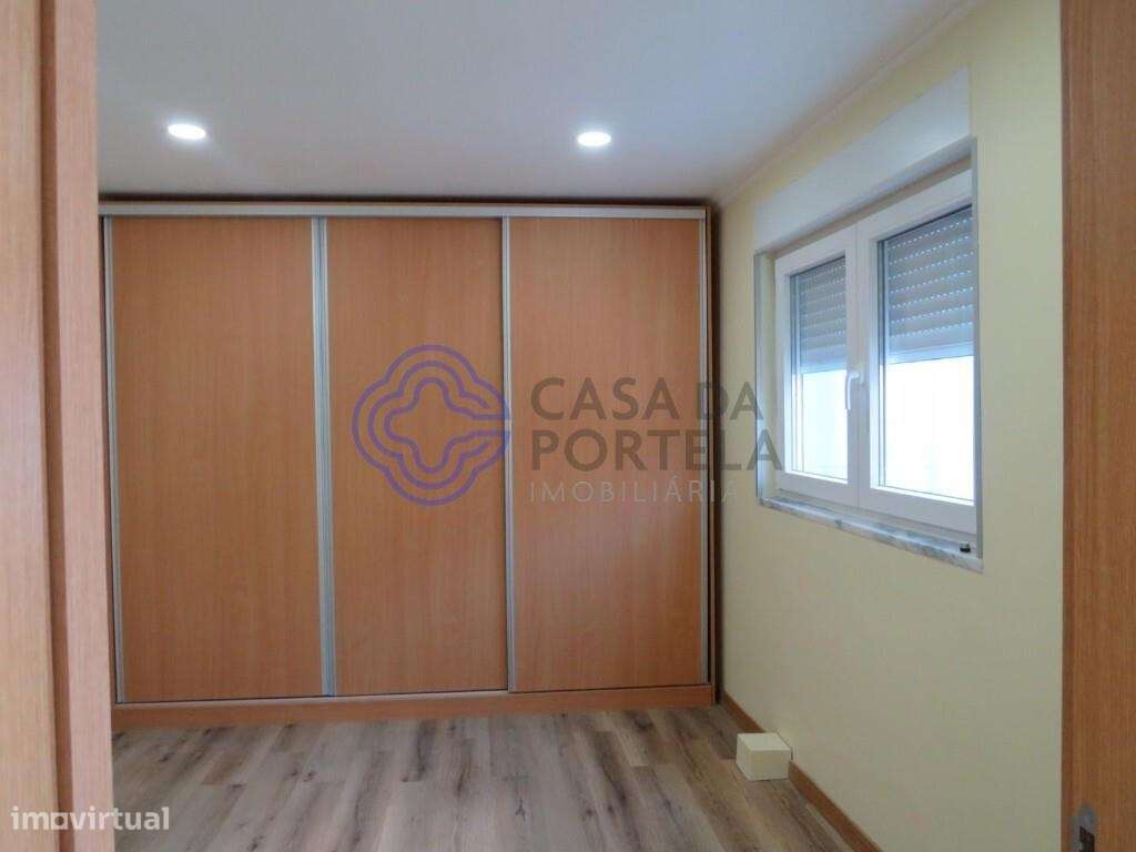 Moradia T4+1 com  suíte em São Roque  da Lameira  Porto Campanhâ - Grande imagem: 4/40