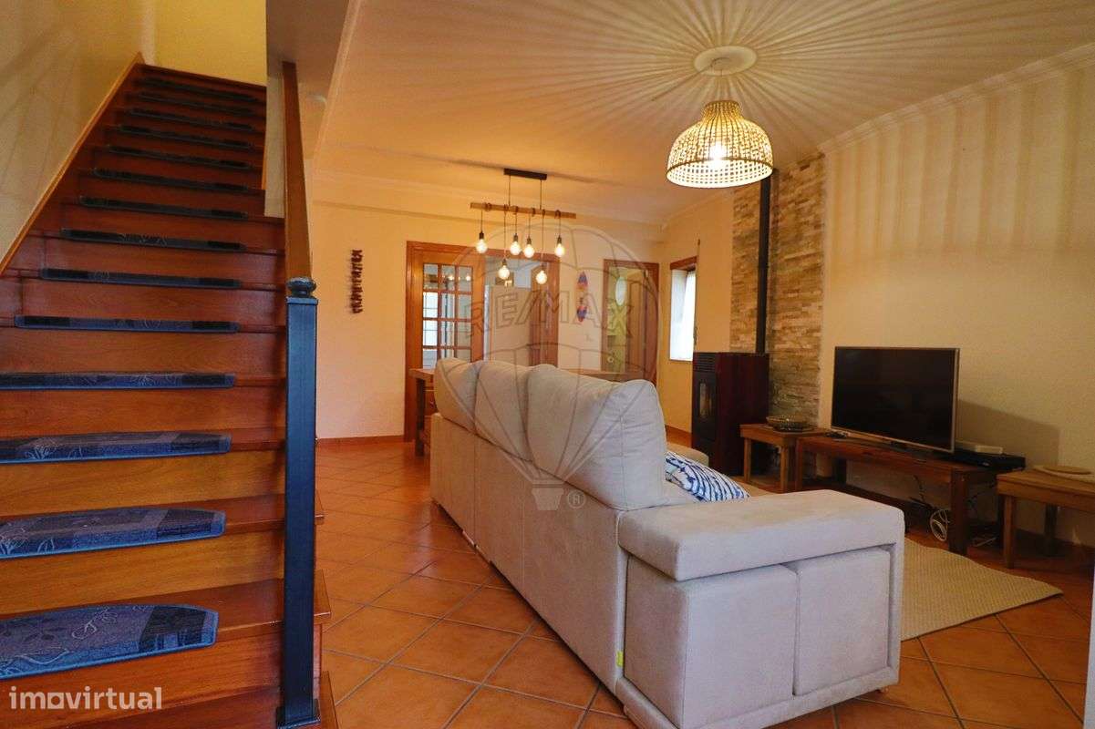 Moradia T2 para venda - Grande imagem: 2/21