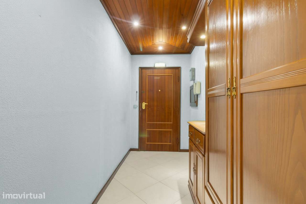 T4 com garagem fechada (38 m²) em Rio Tinto – Excelente oportunidade-20