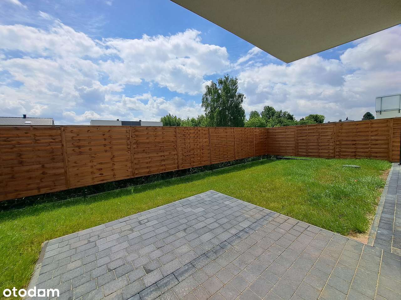 Na parterze z ogródkiem, 2 sypialnie, wysoki standard, gotowe, bez PCC-11
