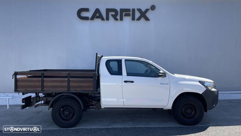 Toyota Hilux 2.4 D-4D 4X2 - 9