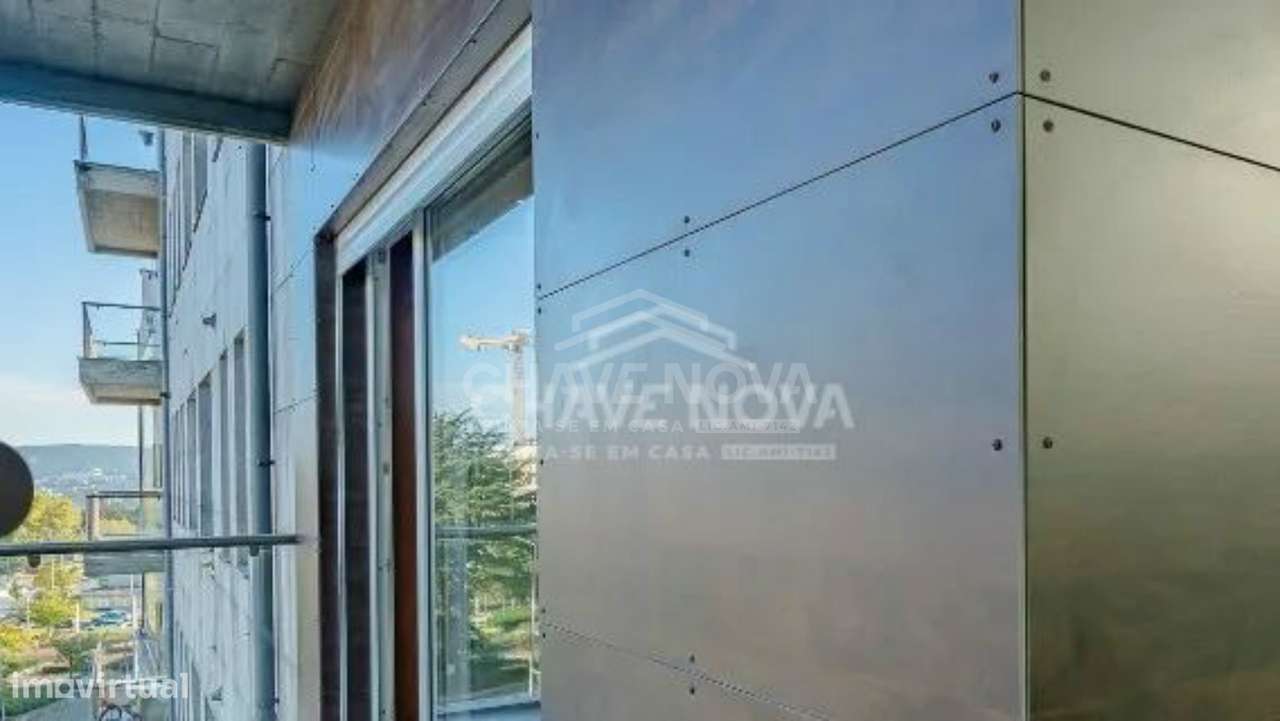 Apartamento T2 Praça das Flores, Porto-9