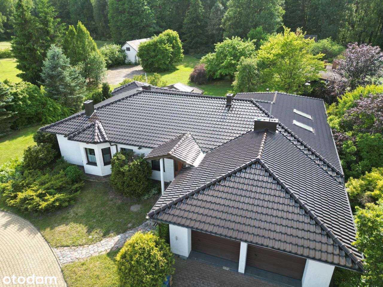 Rezydencja w spokojnej okolicy gmina Brok, 1.7 ha.-1