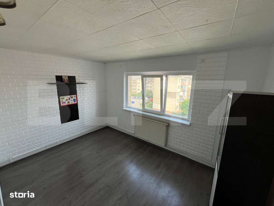 Apartament de vanzare, cu 2 camere, 54 mp, zona Micro 11 - Imagine principală: 1/10