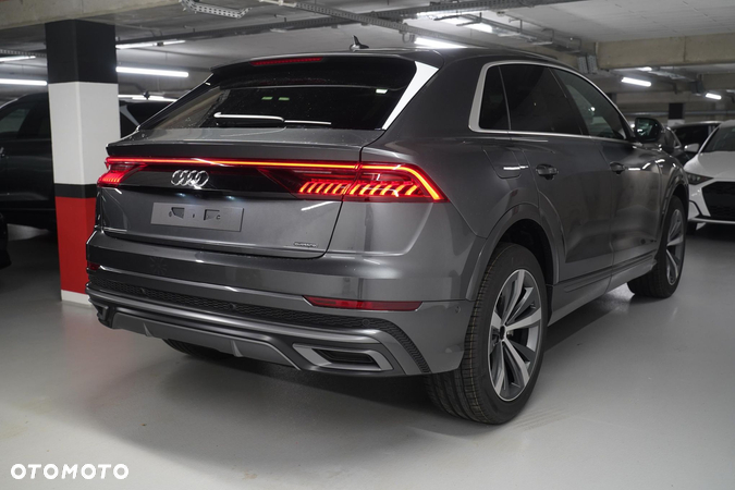 Audi Q8 50 TDI mHEV Quattro Tiptronic - 4