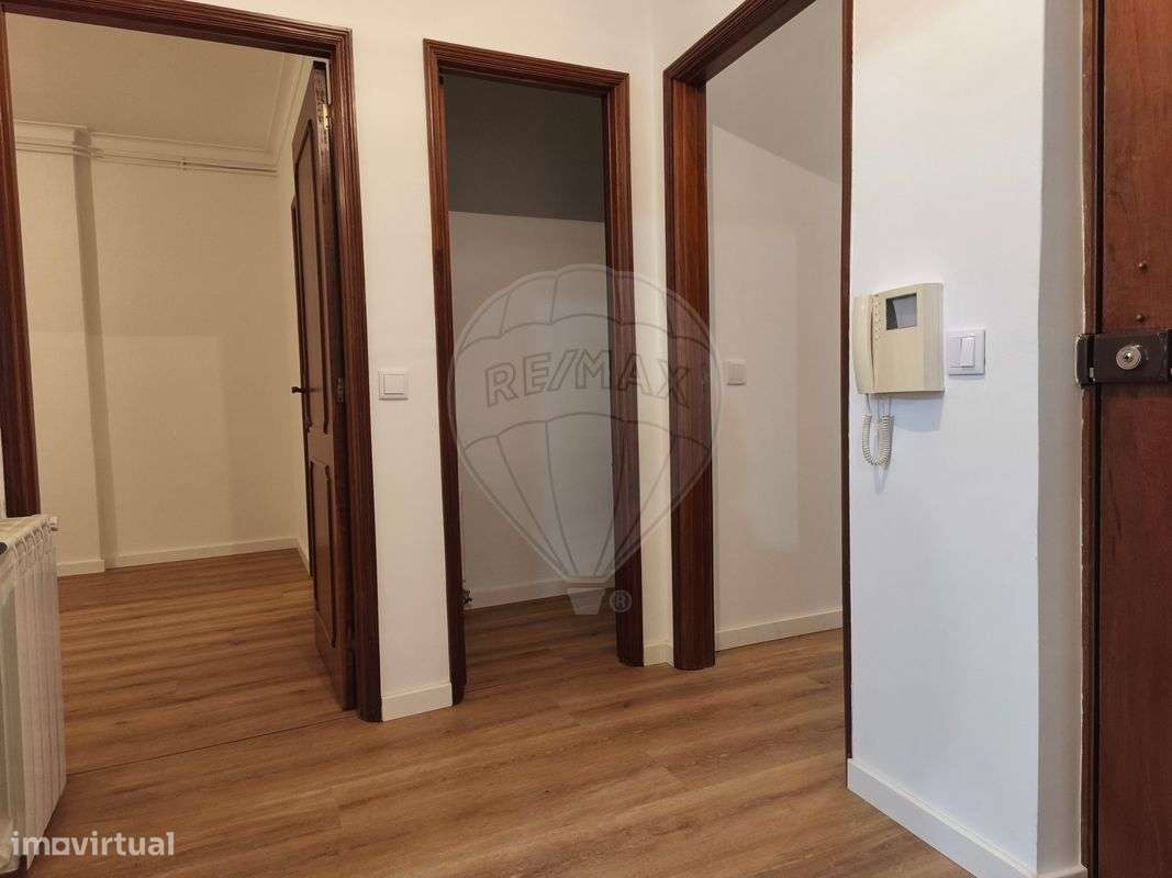 Apartamento T3 para arrendamento - Grande imagem: 2/21
