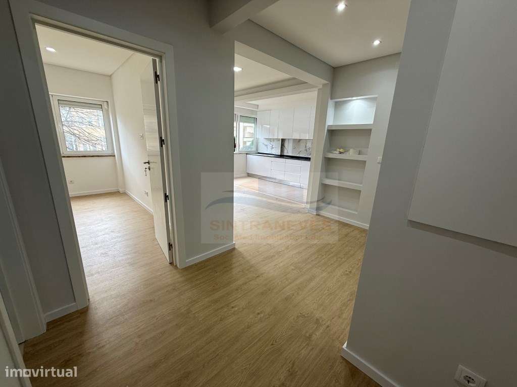 Espetacular Apartamento T1 - Grande imagem: 2/8