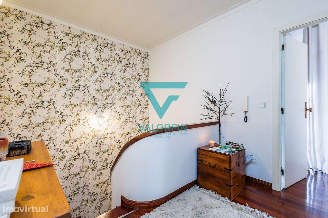 Moradia T3 + 1 c/ Garagem e Logradouro - Gândara - Leiria-19