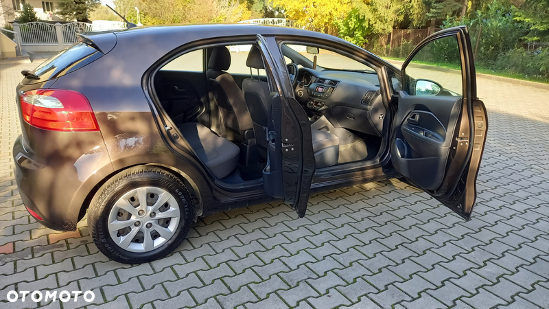 Kia Rio 1.2 Spirit - 34