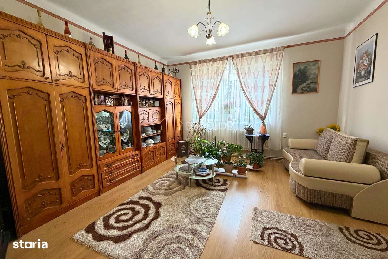 Casă cu grădină în inima orașului | str. Bobâlna | 245.000 € - Imagine principală: 2/14