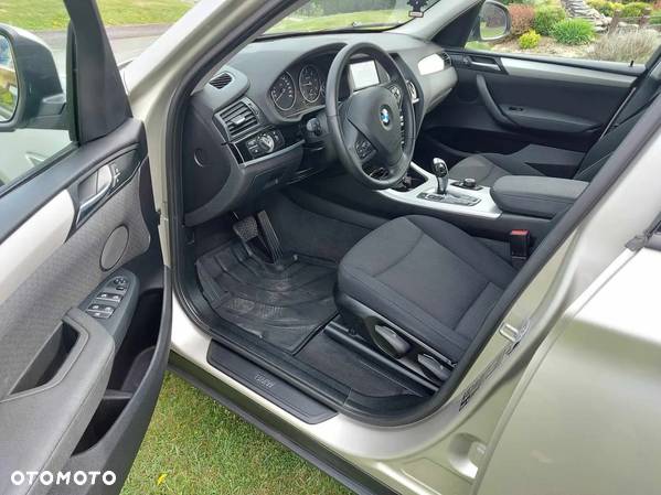 BMW X3 xDrive20d - 25