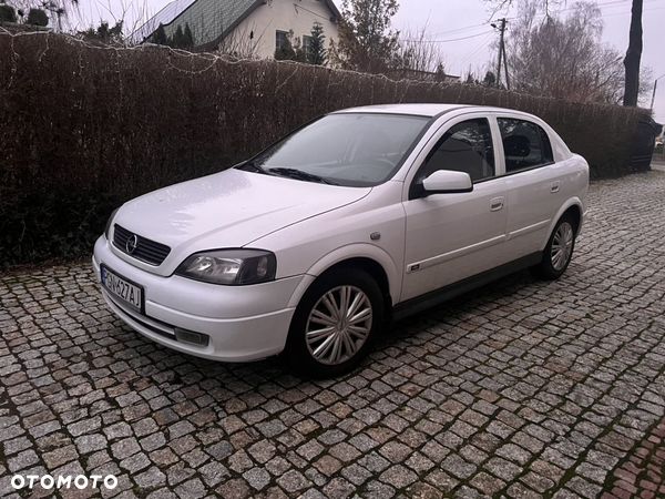 Opel Astra - 1