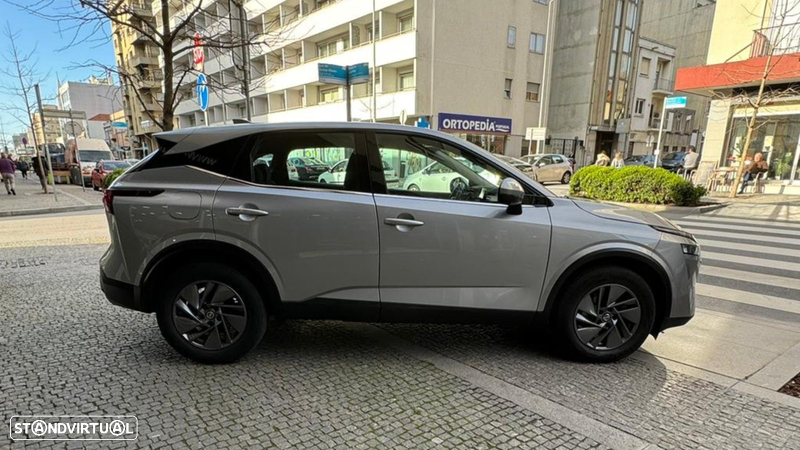 Nissan Qashqai 1.3 DIG-T N-Connecta - 4