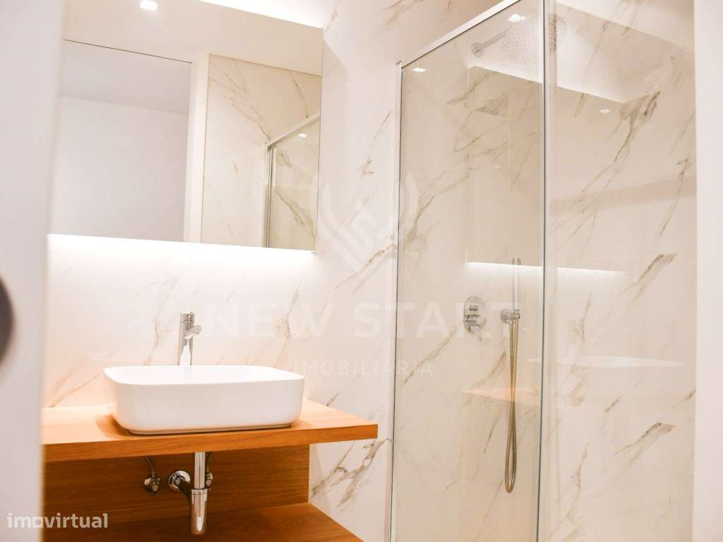 Apartamento T4 de Luxo no Del Mar Marina em Olhão-17