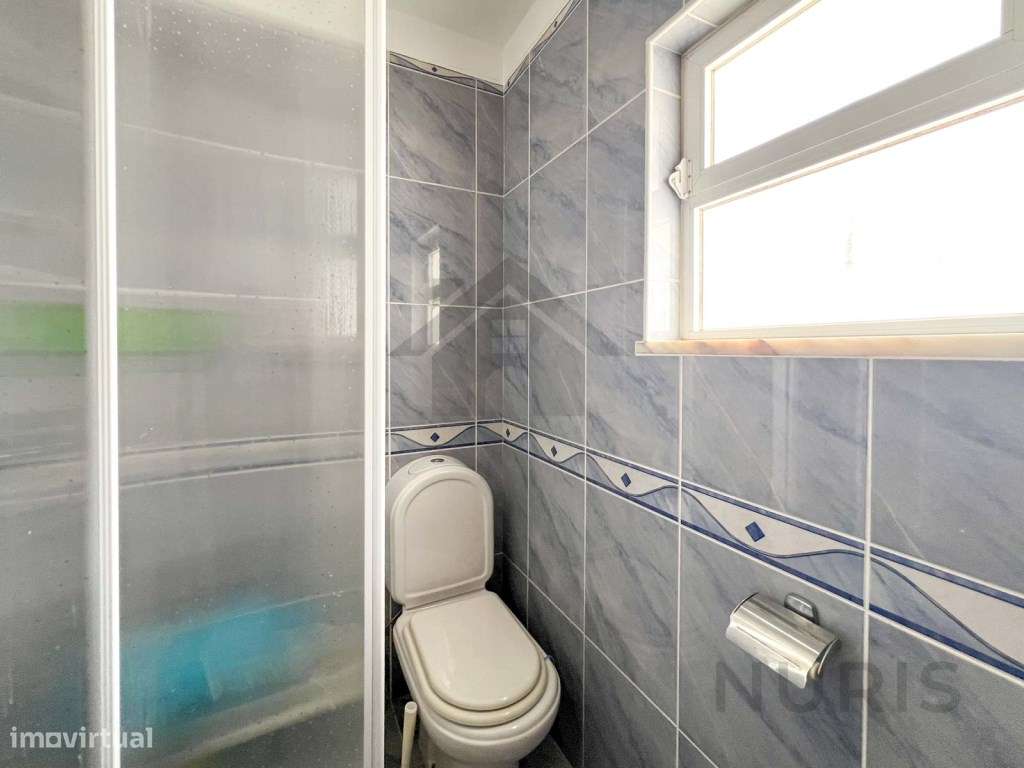 Moradia T3 com piscina para venda em Lagos-53