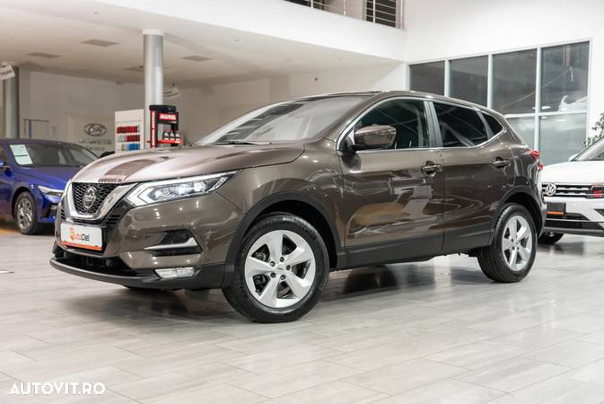 Nissan Qashqai 1.3 DIG-T DCT N-CONNECTA - 2