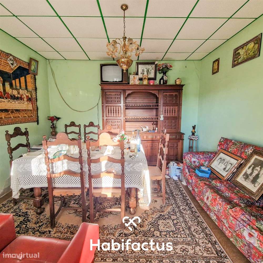 Moradia para remodelar para venda em Viseu - Grande imagem: 4/28