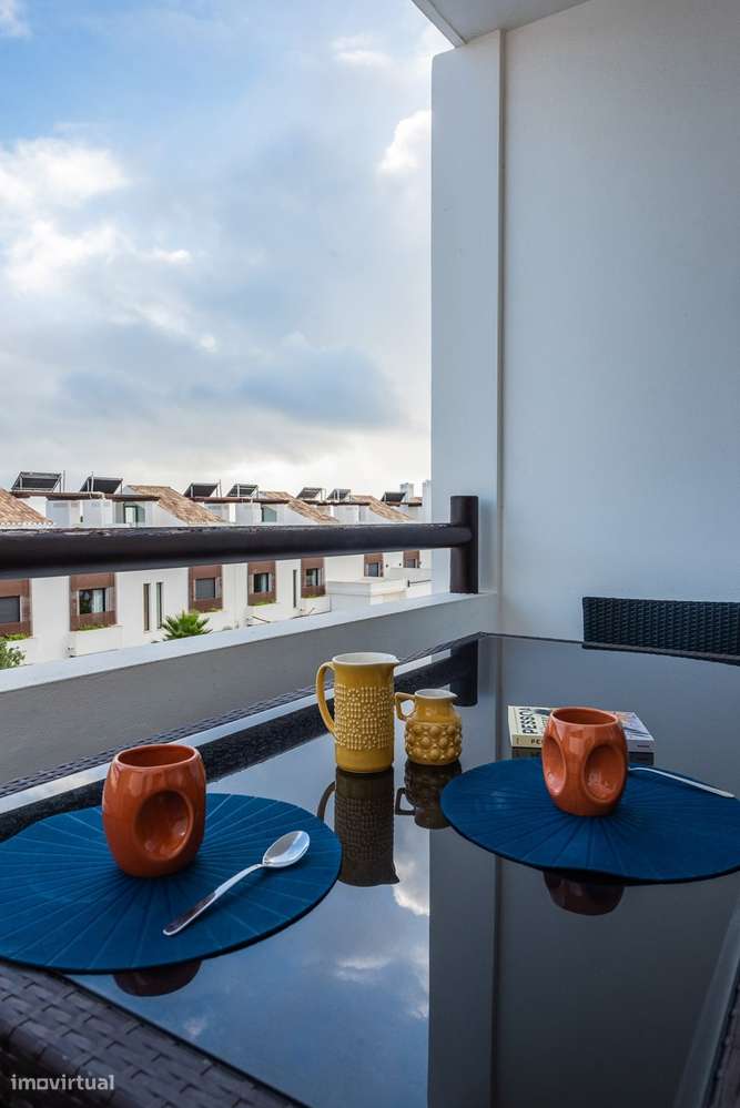 Apartamento de dois quartos com vista para o mar - Grande imagem: 5/27