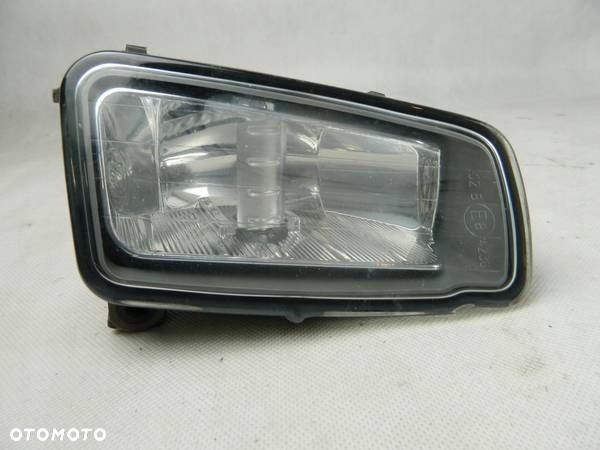 Halogen Prawy przód Ford C-MAX 2007 - 2010 prawa - 2