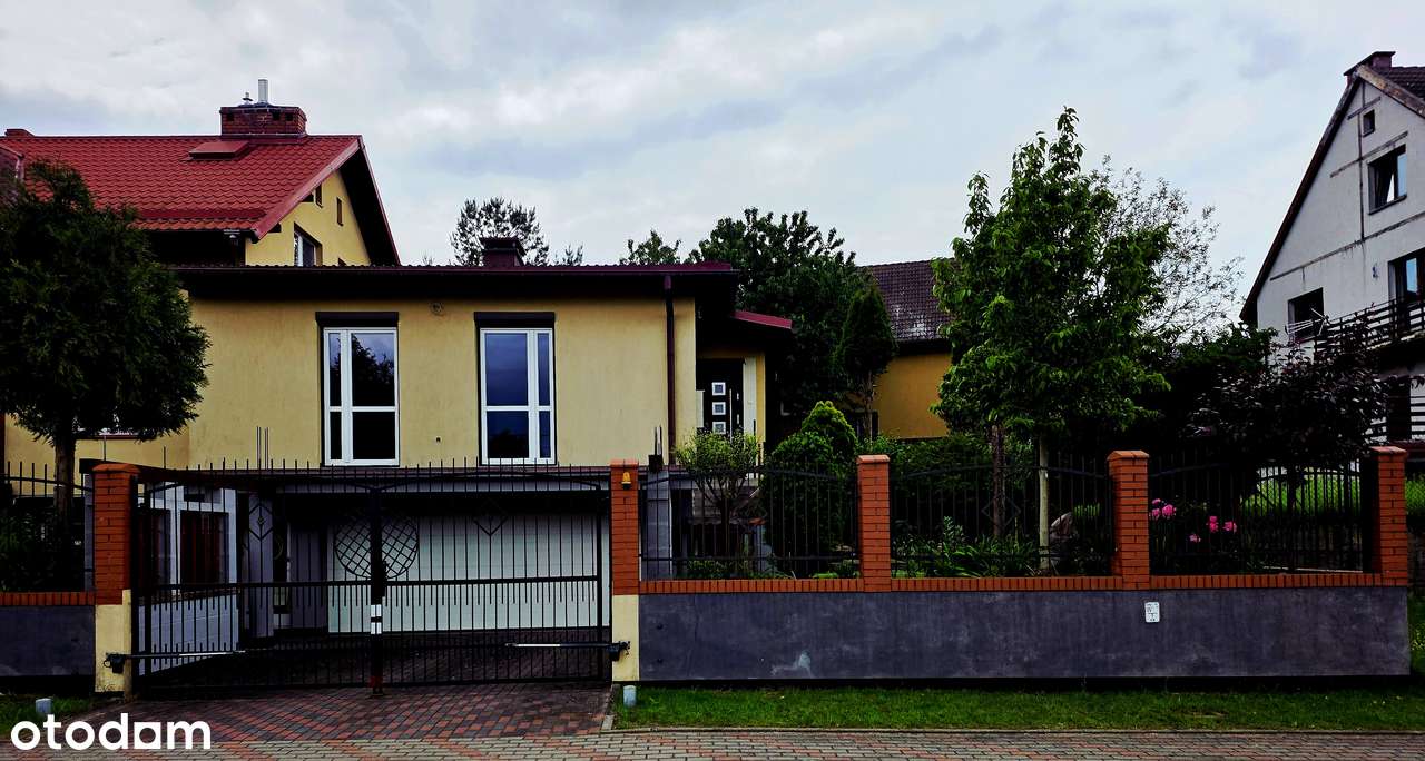 Przestronny dom z garażem i ogrodem w mieście - Pełny obrazek: 4/20