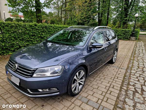 Volkswagen Passat 2.0 TDI Comfortline DSG - 1