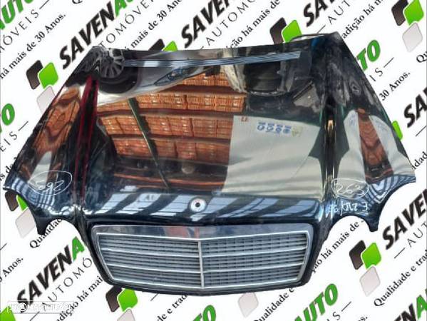 Capot Mercedes-Benz E-Class (W210) - 1