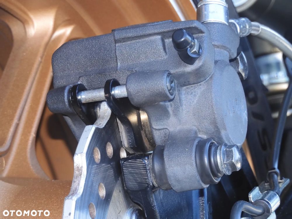 750 R#2012#ABS#Do samego ...