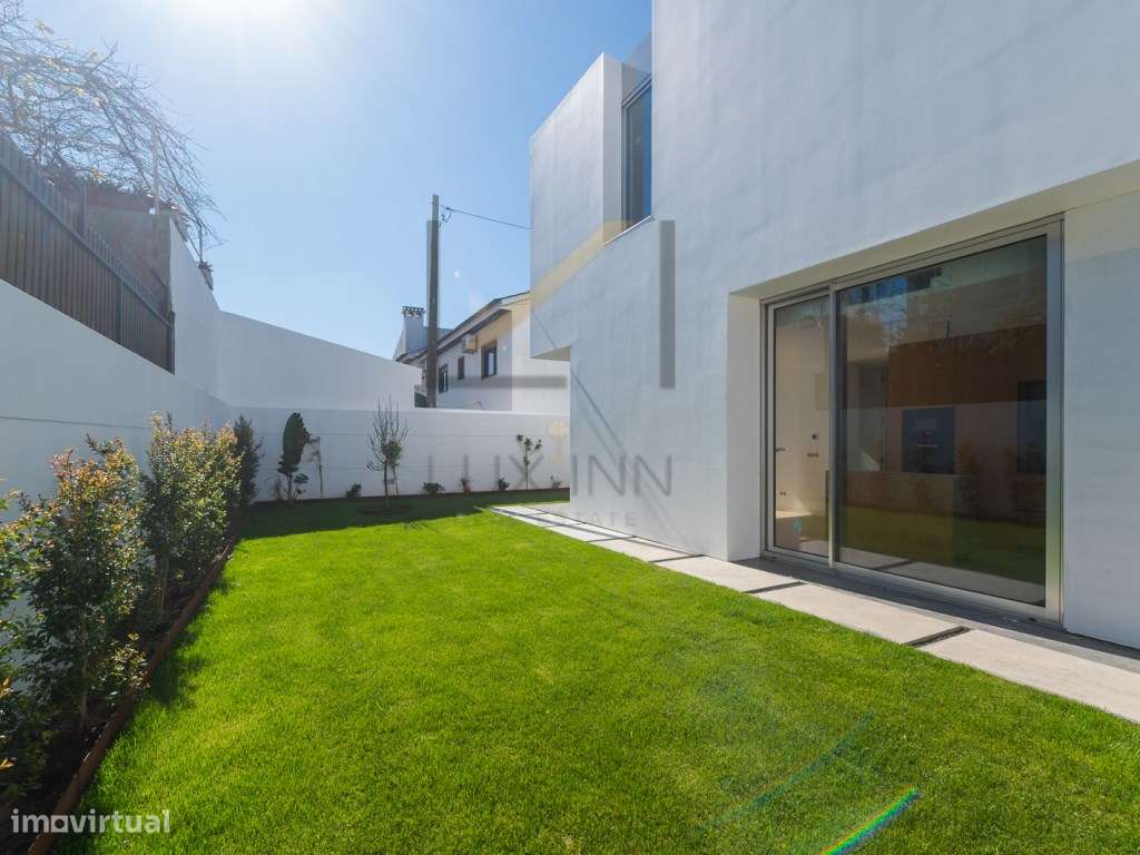 Moradia T4 em São Domingos de Rana-21