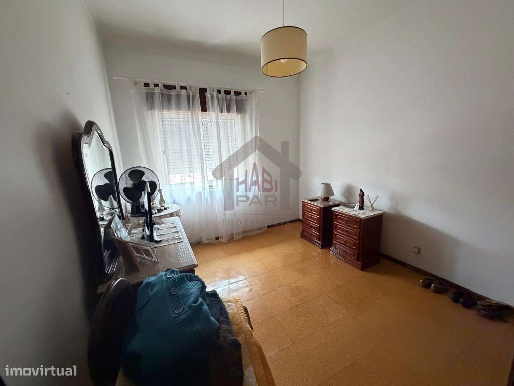 Excelente T3 Centro Samora Correia-12