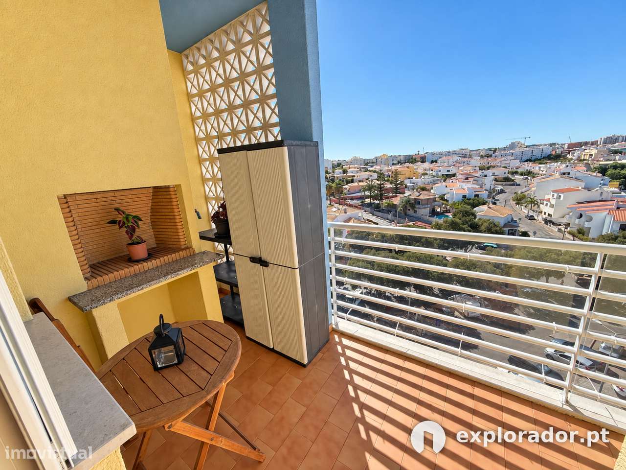 Apartamento T3, com Varanda, em Portimão-13