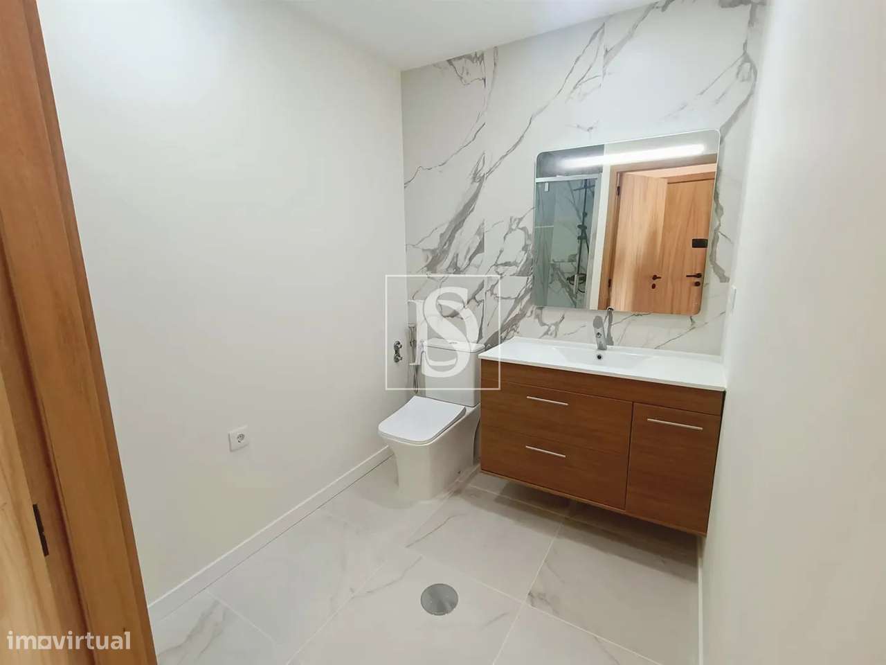 Apartamento T2, Totalmente Renovado, em Vila do Conde-9
