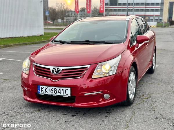 Toyota Avensis 2.0 D-4D 2010 - 1