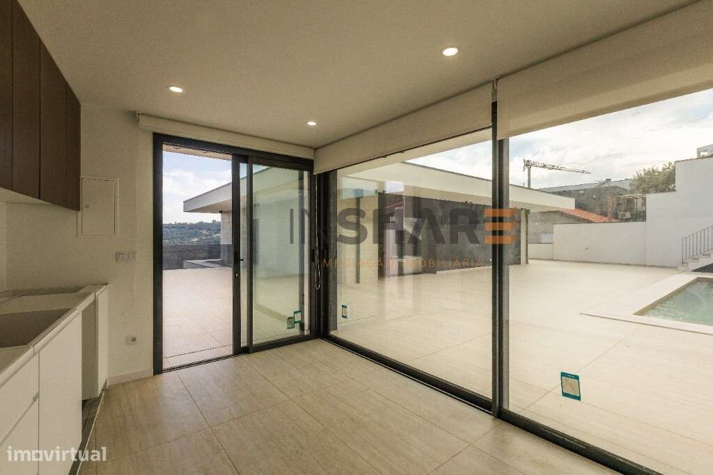 Moradia Individual T4 - Nevogilde - Vila Verde - Braga-12