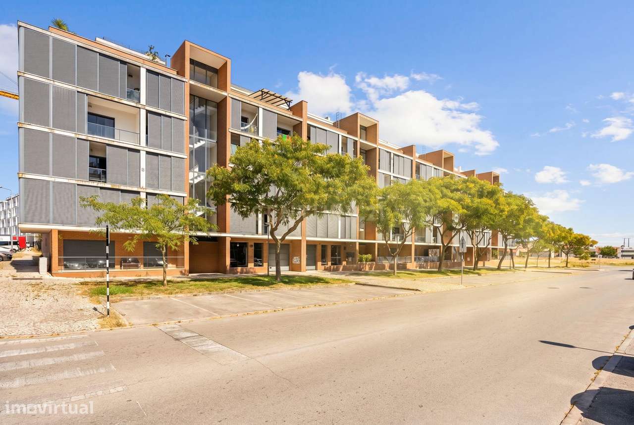 Apartamento T3 com excelentes áreas no Montijo