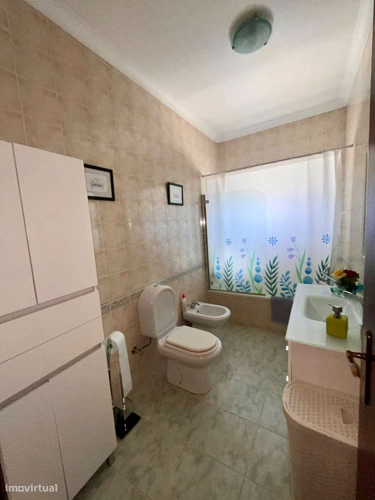 Moradia T2+1 com piscina em Salvaterra De Magos.-20
