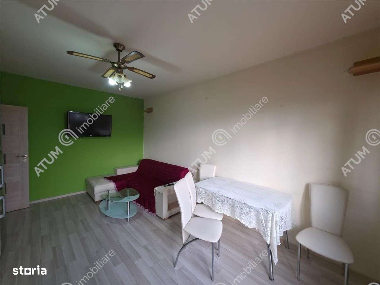 Apartament cu 3 camere si balcon in zona Selimbar din Sibiu-1