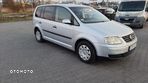 Volkswagen Touran 1.9 TDI Highline - 4